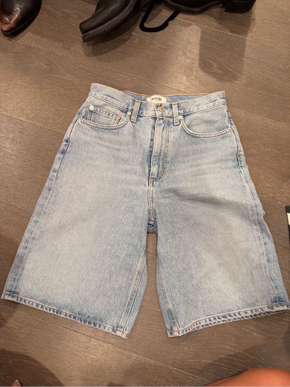 Agolde Light Wash Denim Bermuda Shorts - Pale Blue